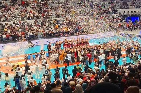 Peran Suporter Voli dalam Menjaga Sportivitas Arena